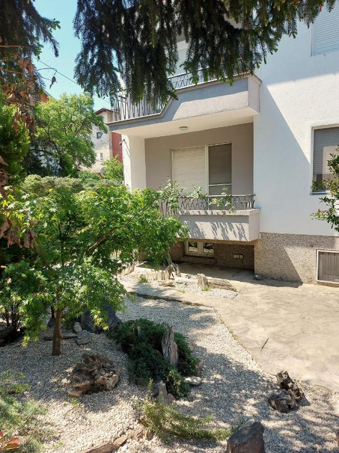 Makabo-Apartment In House Üsküp Dış mekan fotoğraf